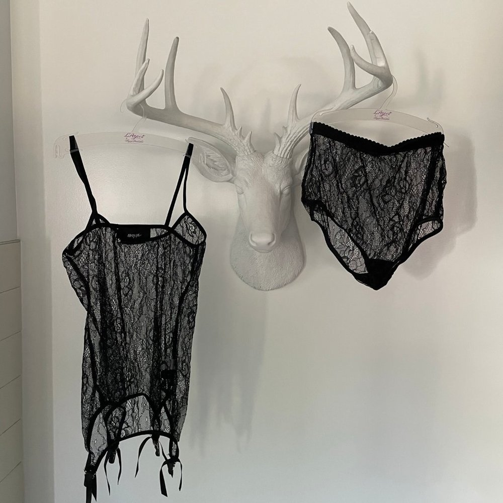 NWOT NASTY GAL Stretch Lace Lingerie set SMALL